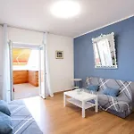 3 Bedrooms Sunny With Terrace & View Apartment