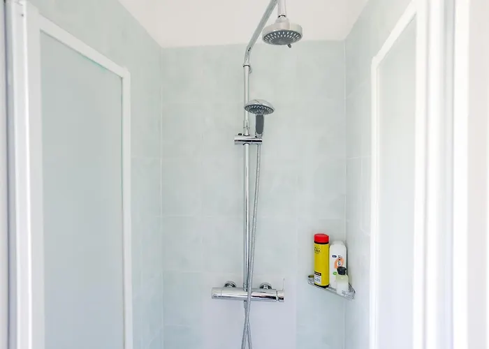 3 Bedrooms Sunny With Terrace & View * Σορέντο