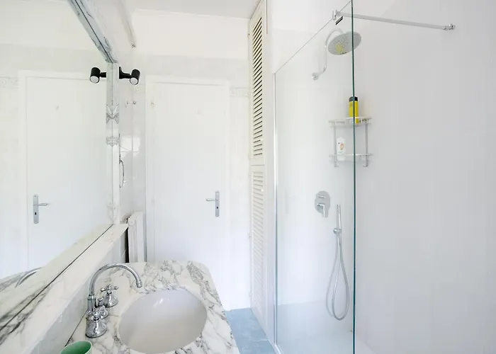 3 Bedrooms Sunny With Terrace & View Сорренто